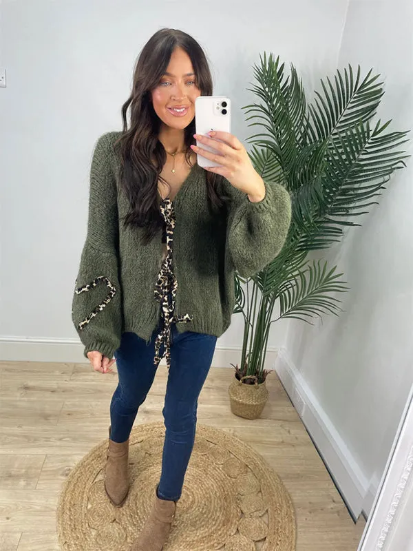 Casual Animal Detail Cardigan for Stylish Comfort