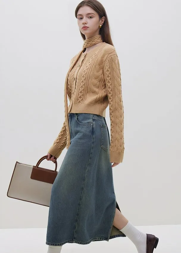 CROPPED CABLE KNIT CARDIGAN