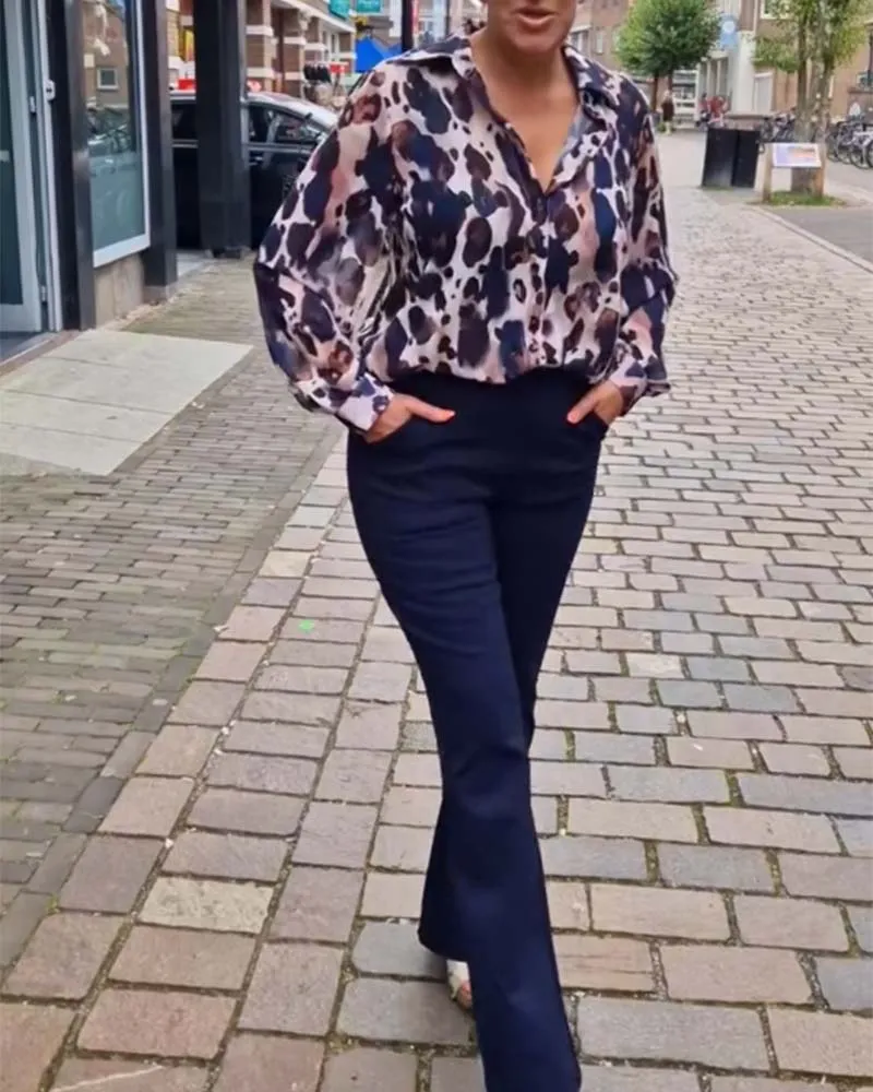 Fashionable leopard print lapel long sleeve shirt