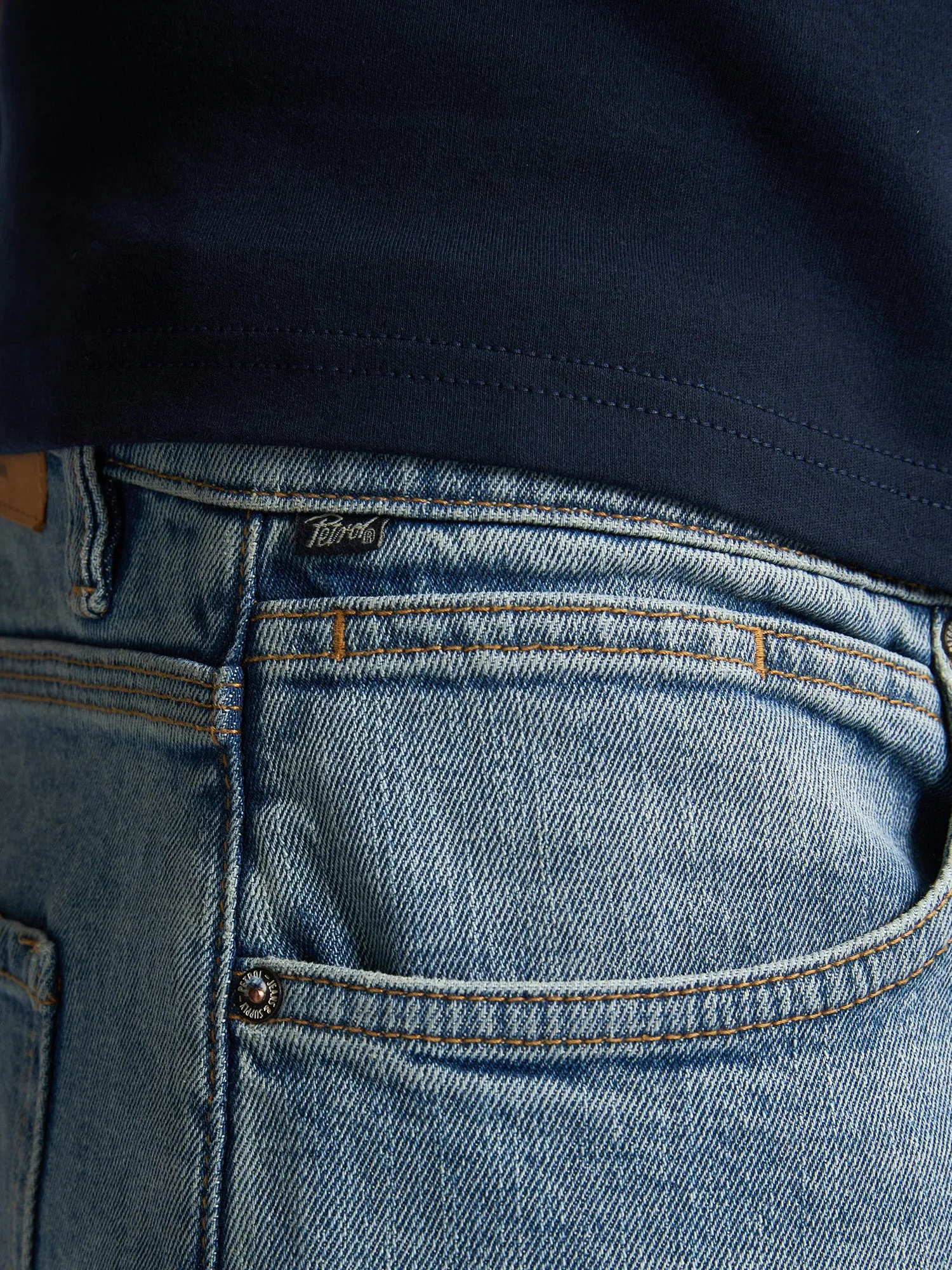 Lewis Loose Fit Jeans Reefview