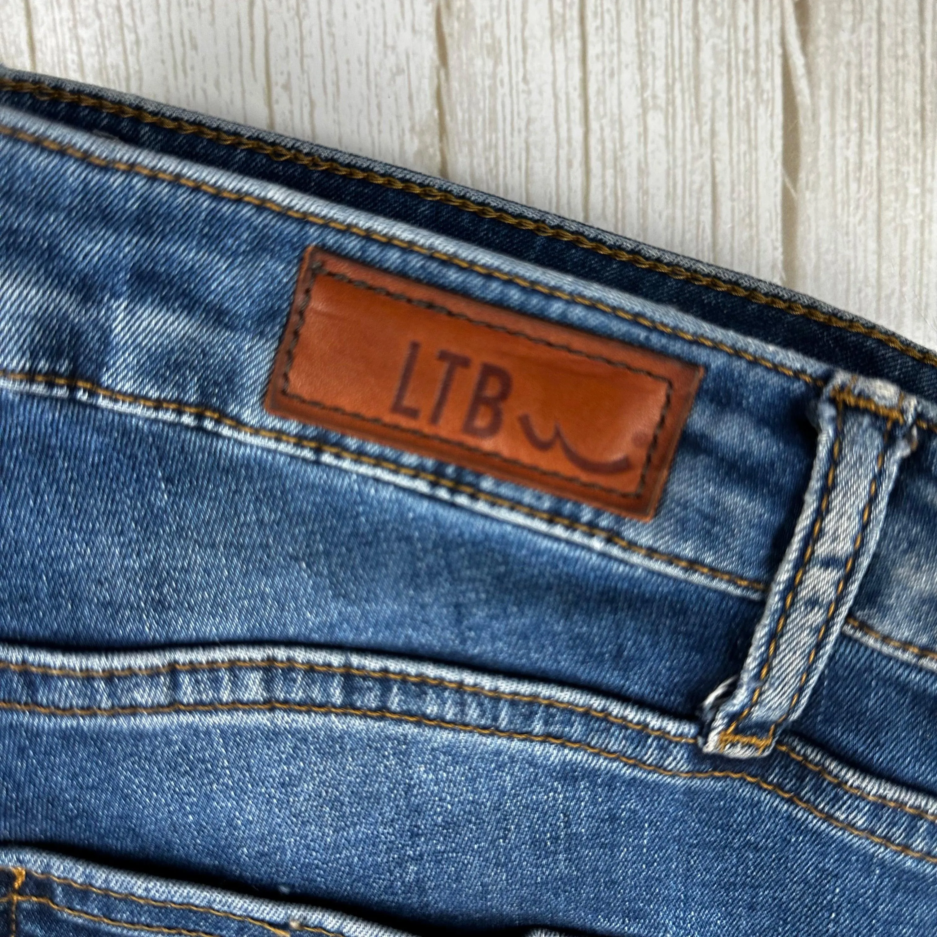 LTB Ladies Slim Fit 'Eliana' Slim Boyfriend Jeans -Size 26