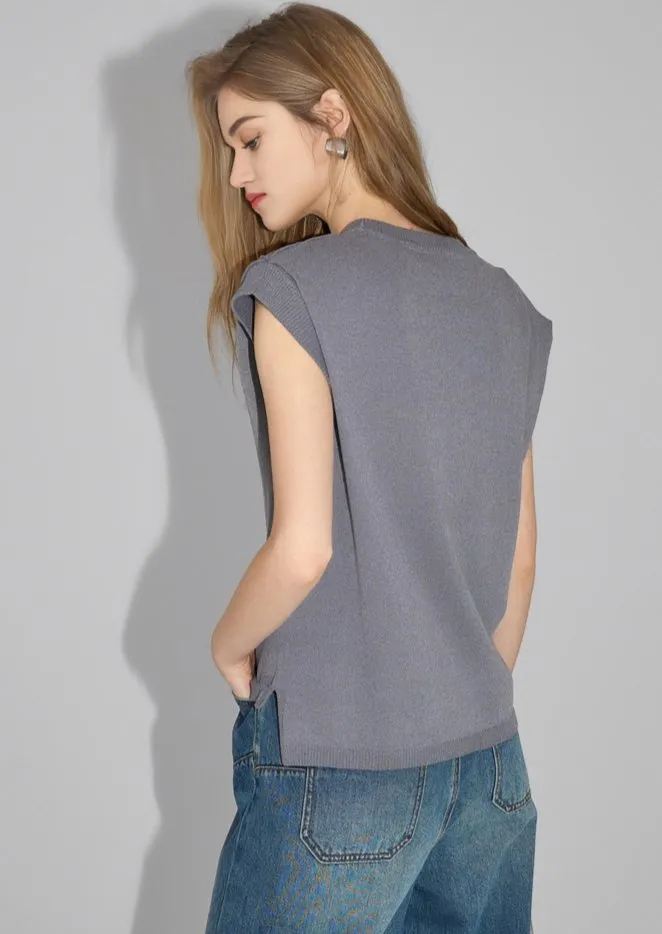 SIMPLE SLEEVELESS KNIT
