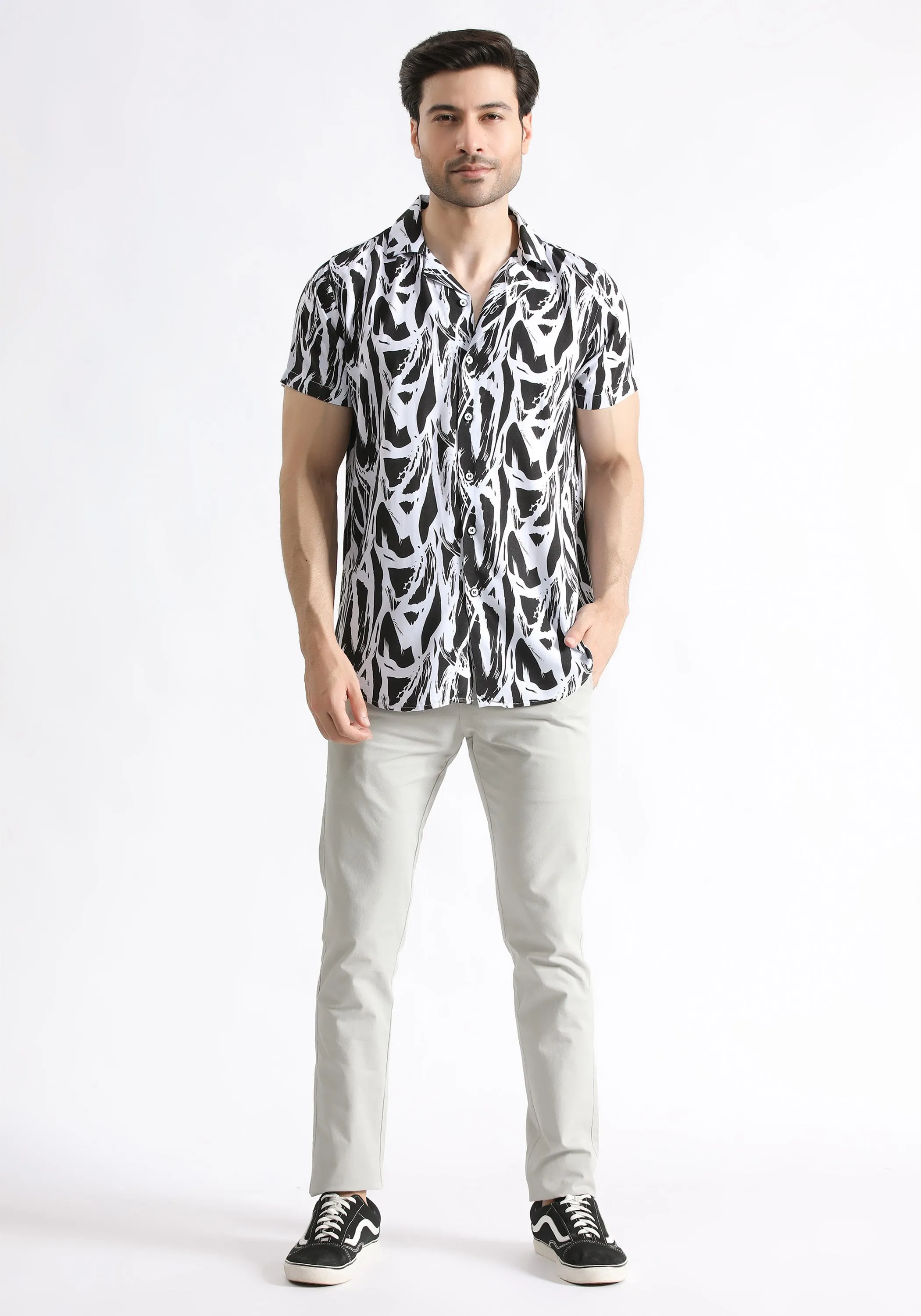 White Relax Fit Printed Shirt